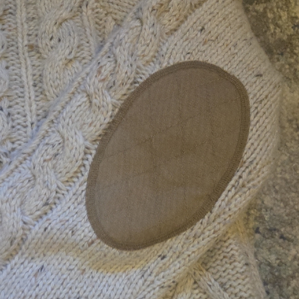 🤎🤎 Carhartt Cream Cable Knit Sweater - Picture 4 of 7